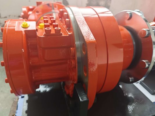 Motor piston hidraulik kecepatan tunggal/ganda 31,5 MPa Tekanan nominal dan jenis tenaga minyak hidraulik untuk kinerja kecepatan